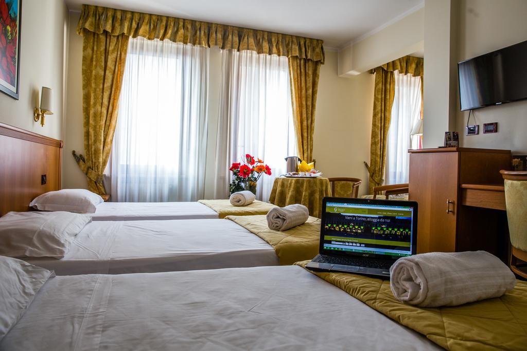 Hotel Galant Venaria Reale Esterno foto