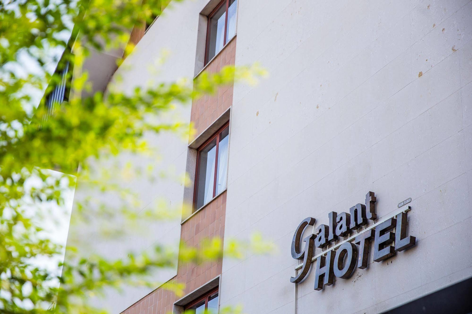 Hotel Galant Venaria Reale Esterno foto